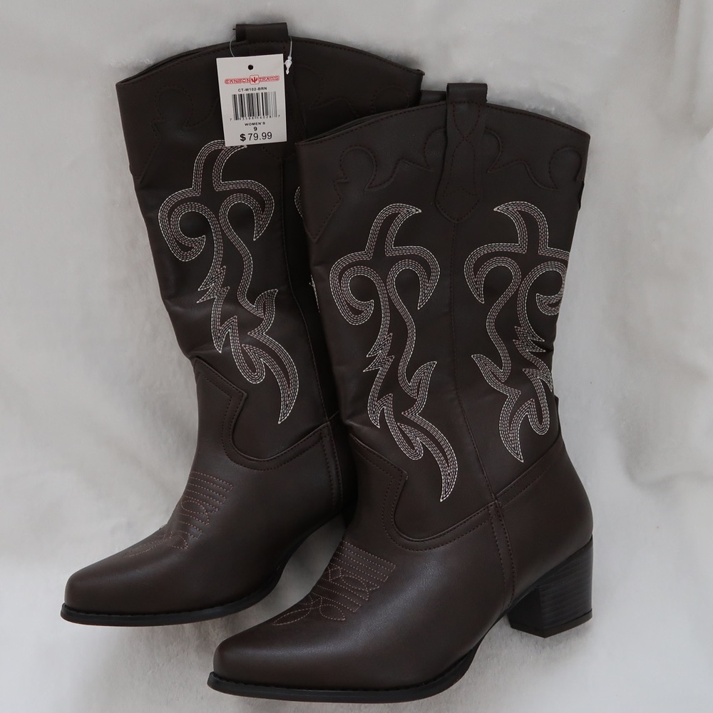 Brown Cowgirl Boots NEVER WORN BEFORE - TAG STILL ON